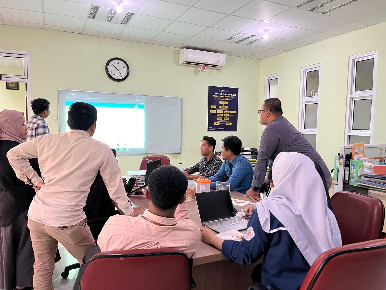 Jurusan Teknik Informatika Gelar Pelatihan Sistem Informasi Verifikasi Berkas Skripsi bagi Tim Verifikator